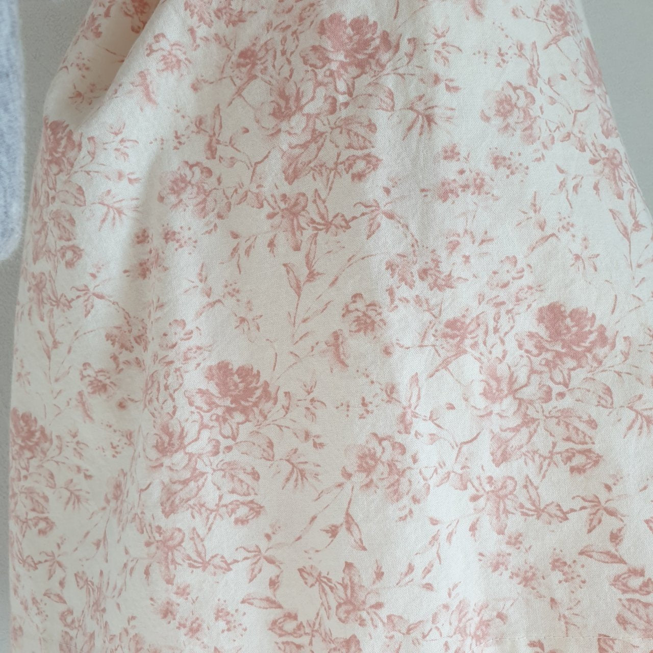 Eclair Hailey Toile De Jouy Print Dress Pink – girls dress close-up detail