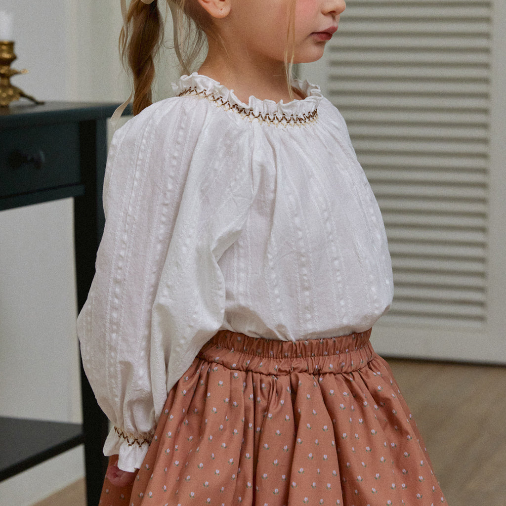 ROA Smocked Floral Print Blouse Ivory – girls top close-up detail