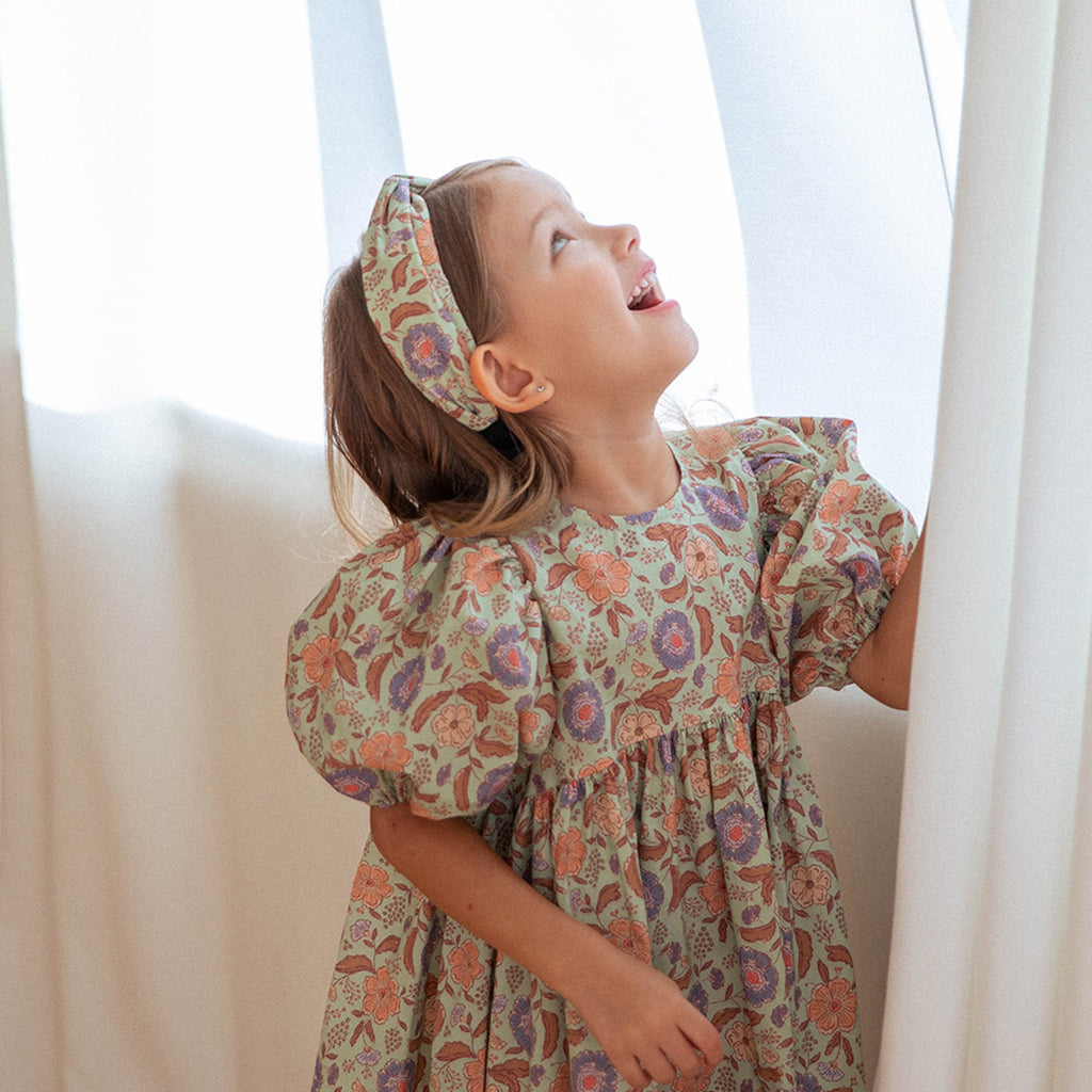 Child wearing NOU NOU Freesia Hair Band in Mint