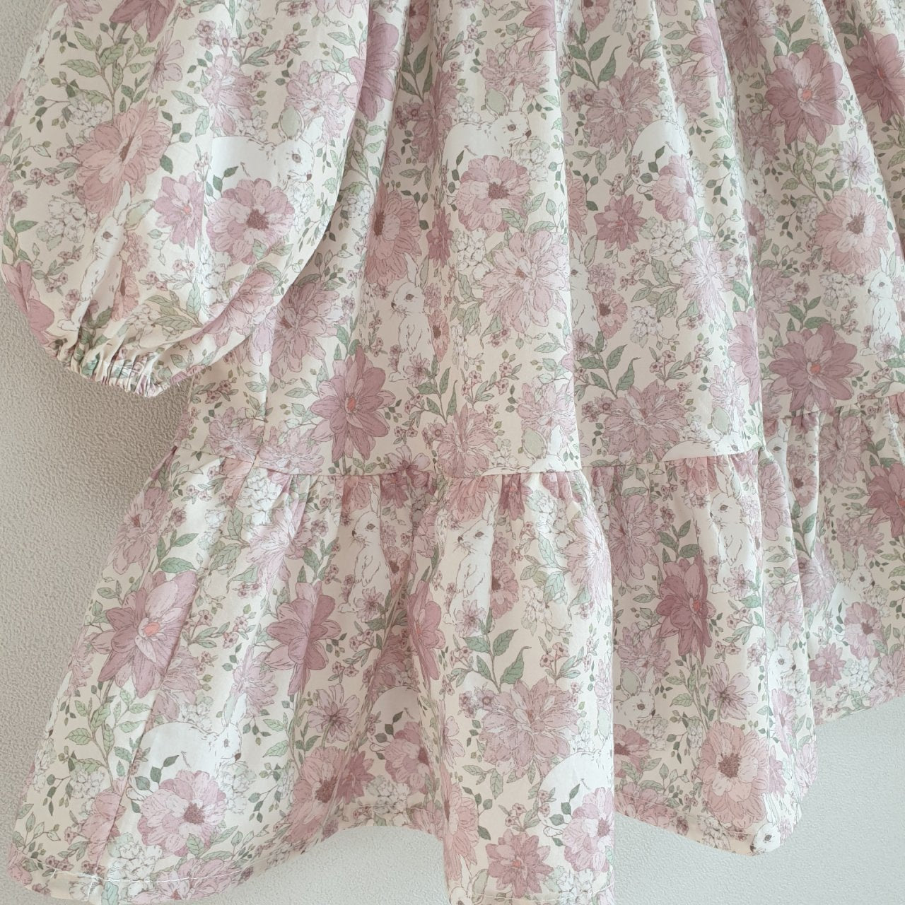 Eclair Kate Cotton Eyelet Dress Pink – girls dress close-up detail