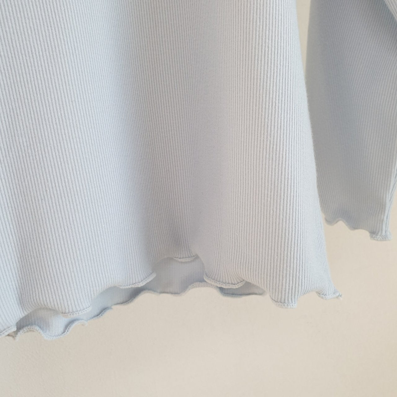 Eclair Soft Cotton Tee Blue – girls top close-up detail